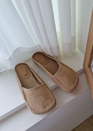 Maria Mules (Pre-order)