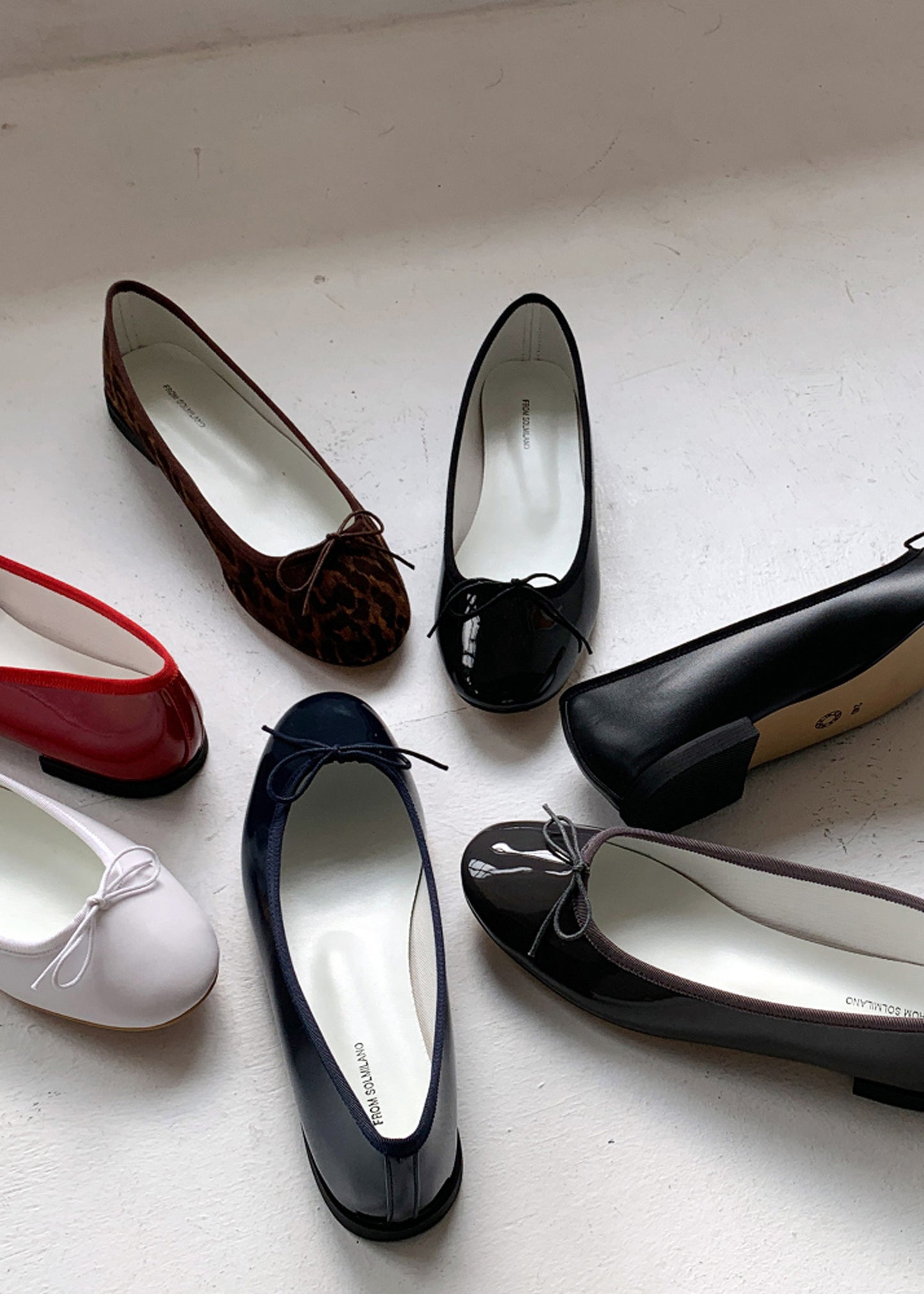 Valery Flats (Pre-order)