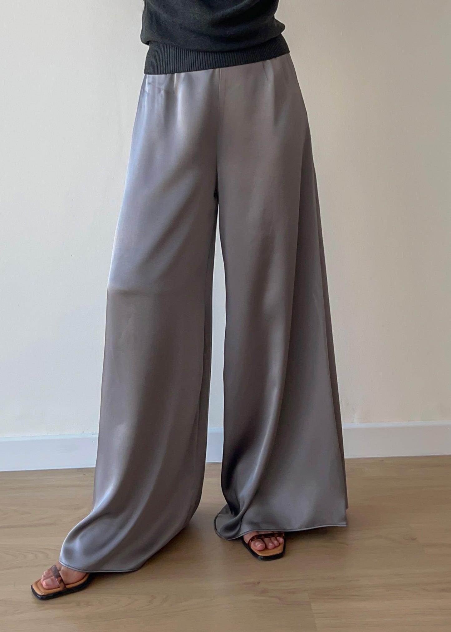Mira Pants – Grey