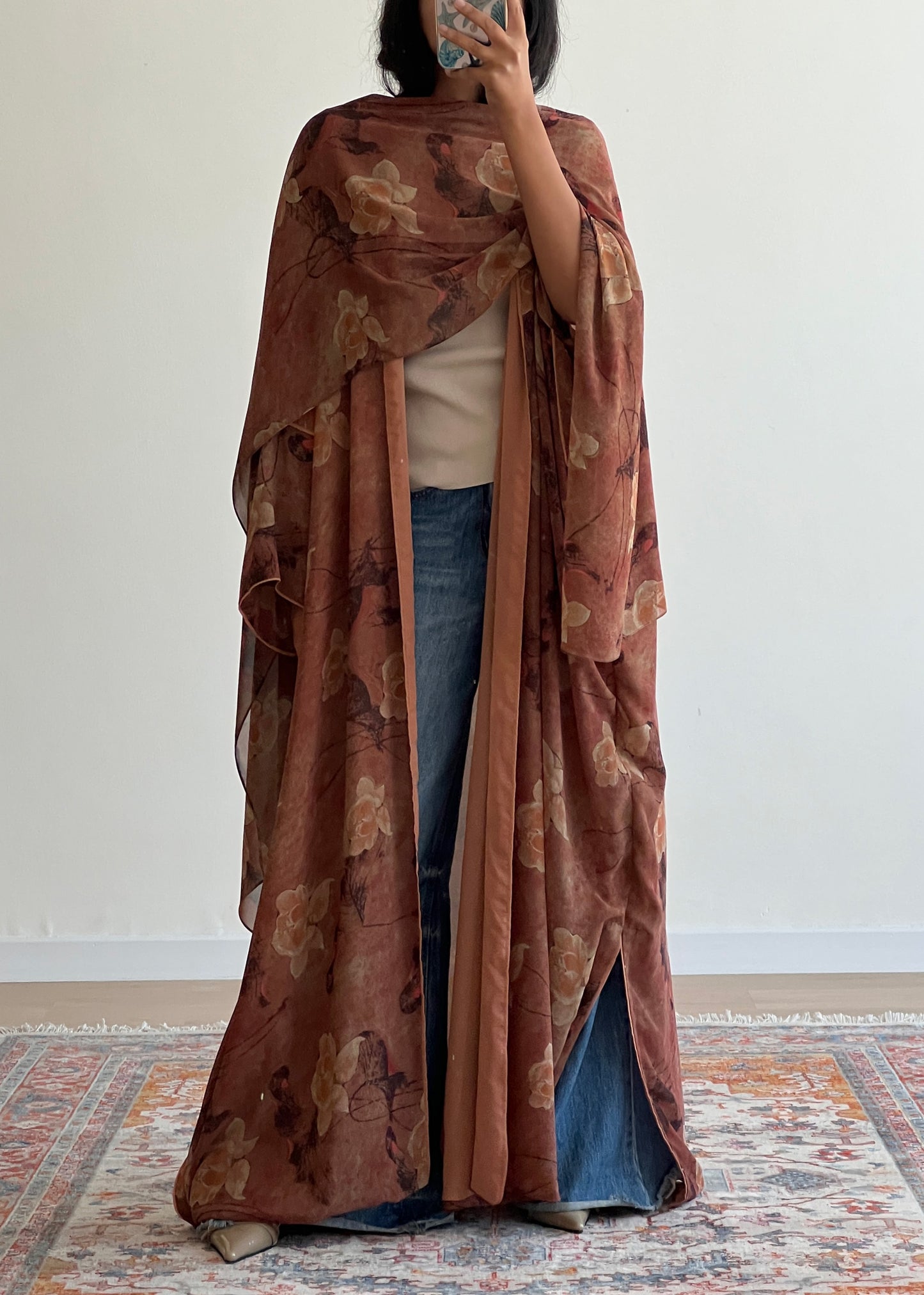 Rhea Abaya – Drés