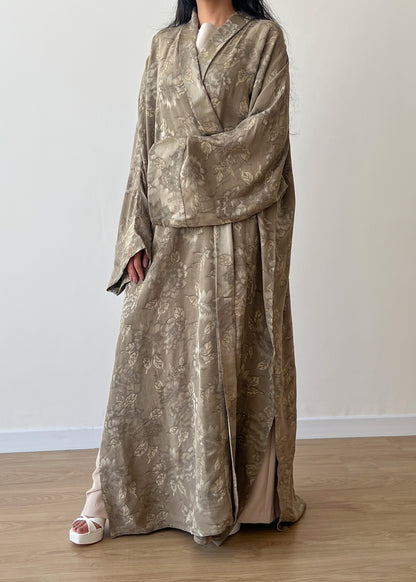 Alia Abaya – Drés