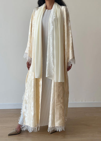 Reina Abaya – Drés