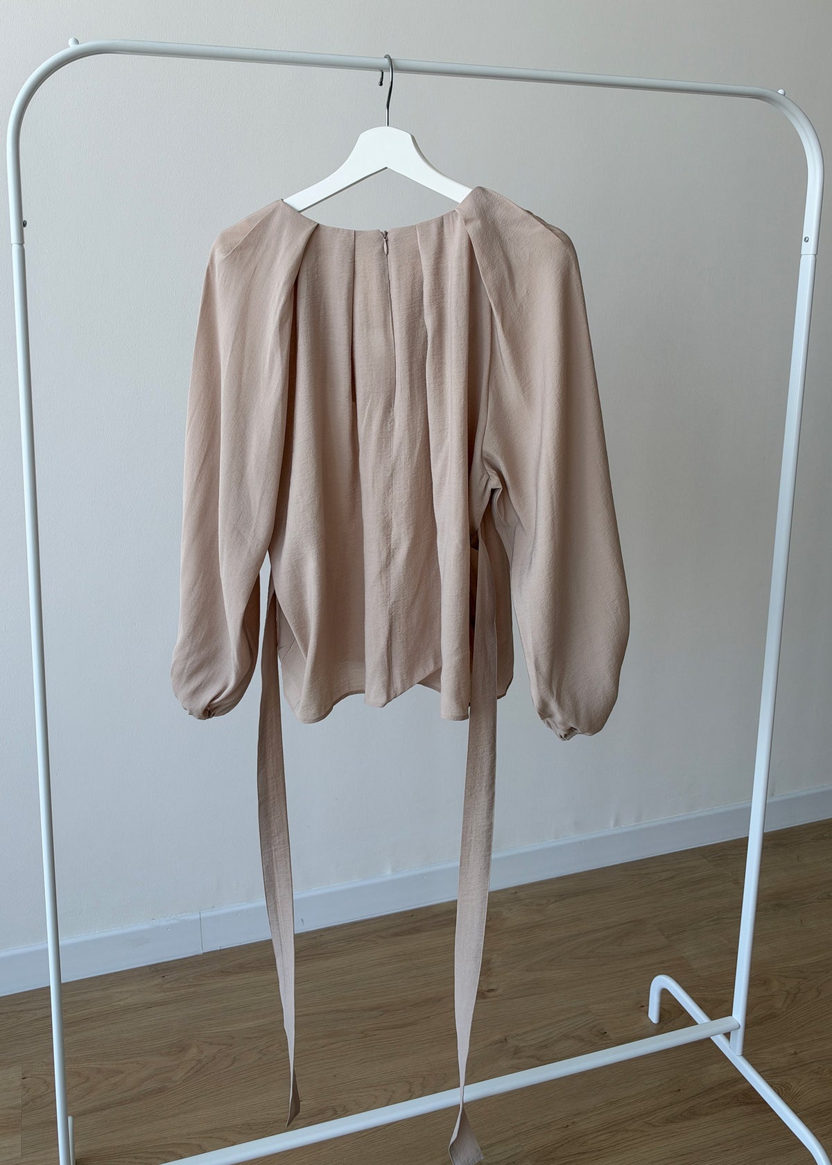 Naya Blouse – Beige