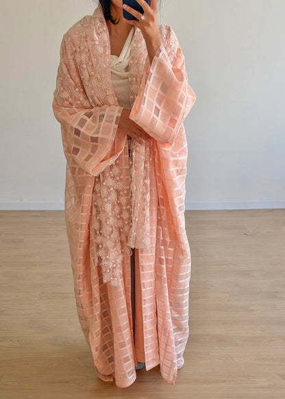 Elara Abaya – Drés