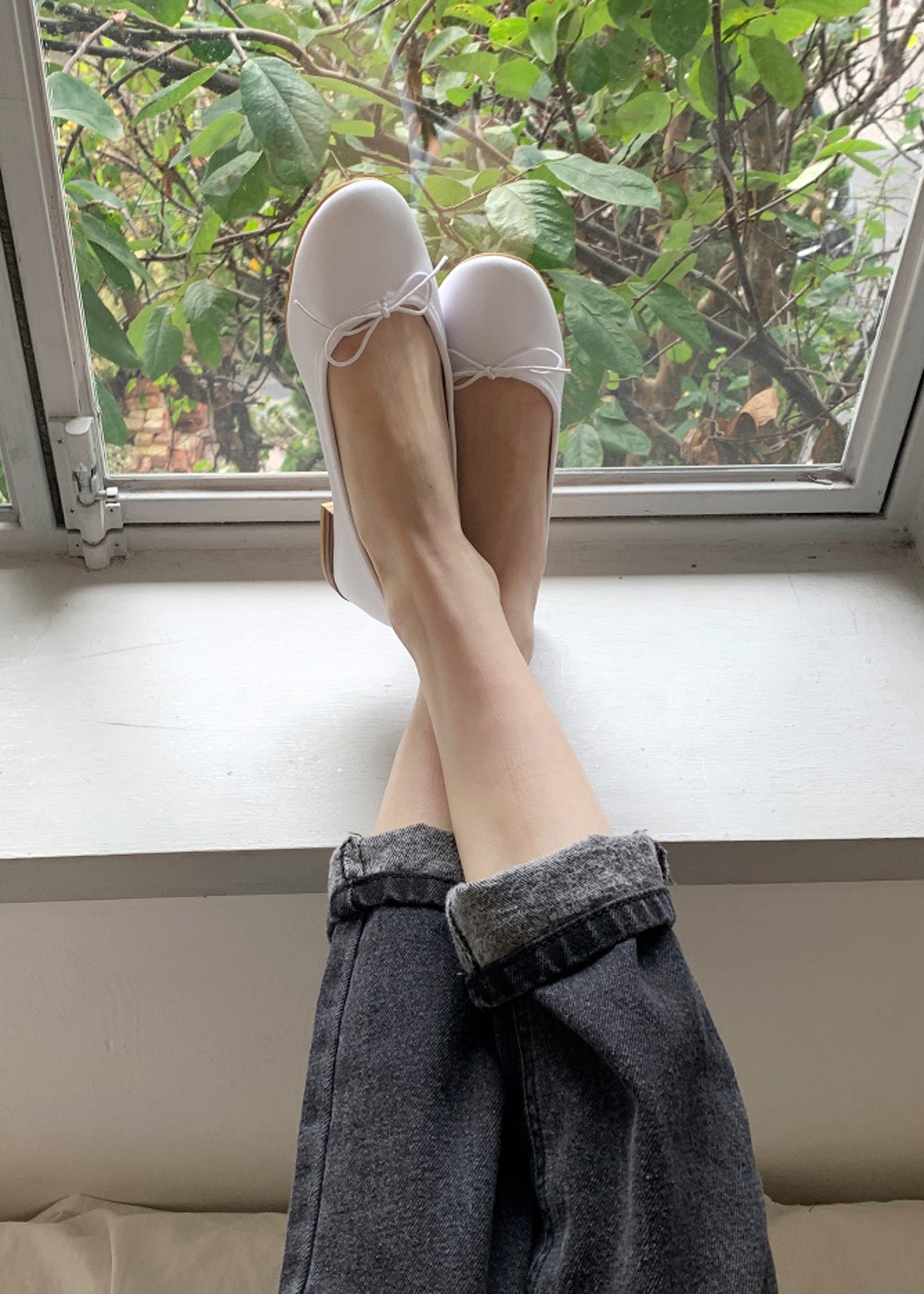 Valery Flats (Pre-order)