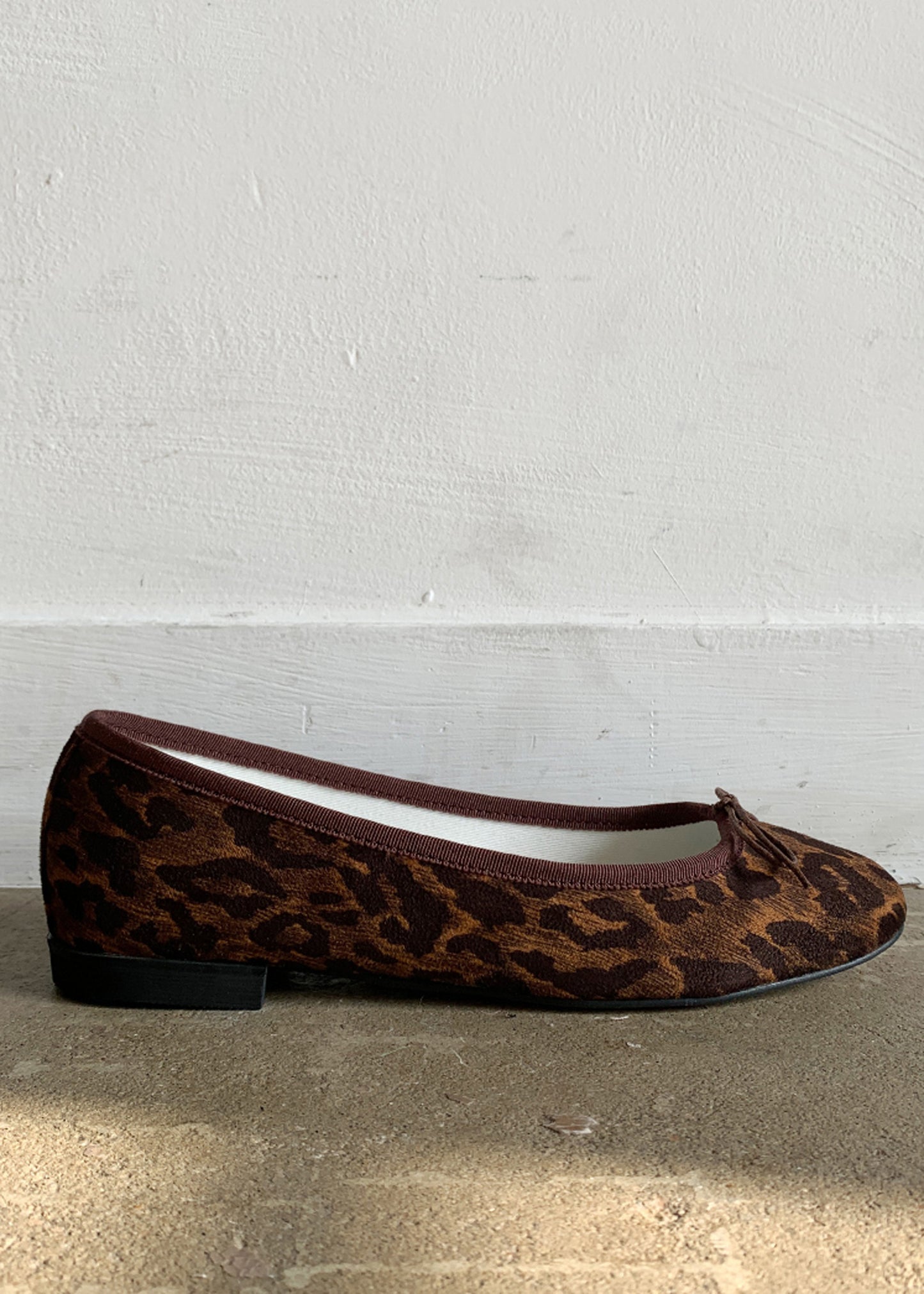 Valery Flats (Pre-order)